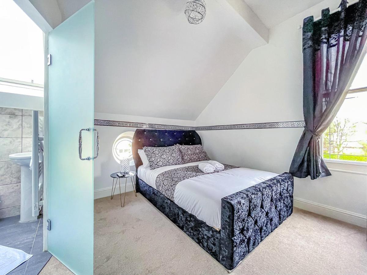 *Rd9Bc* For Your Most Relaxed & Cosy Stay + Free Parking + Free Fast Wifi * Leeds  Eksteriør bilde