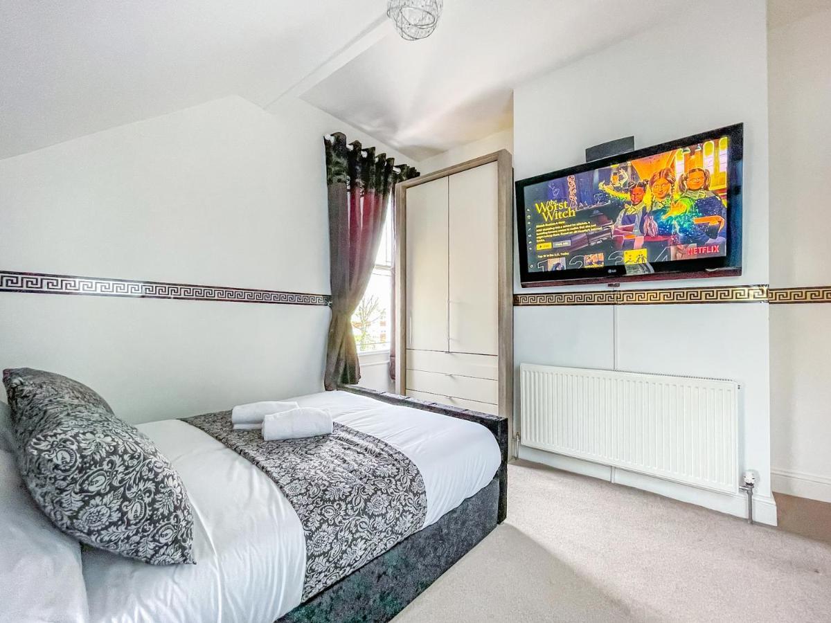 *Rd9Bc* For Your Most Relaxed & Cosy Stay + Free Parking + Free Fast Wifi * Leeds  Eksteriør bilde